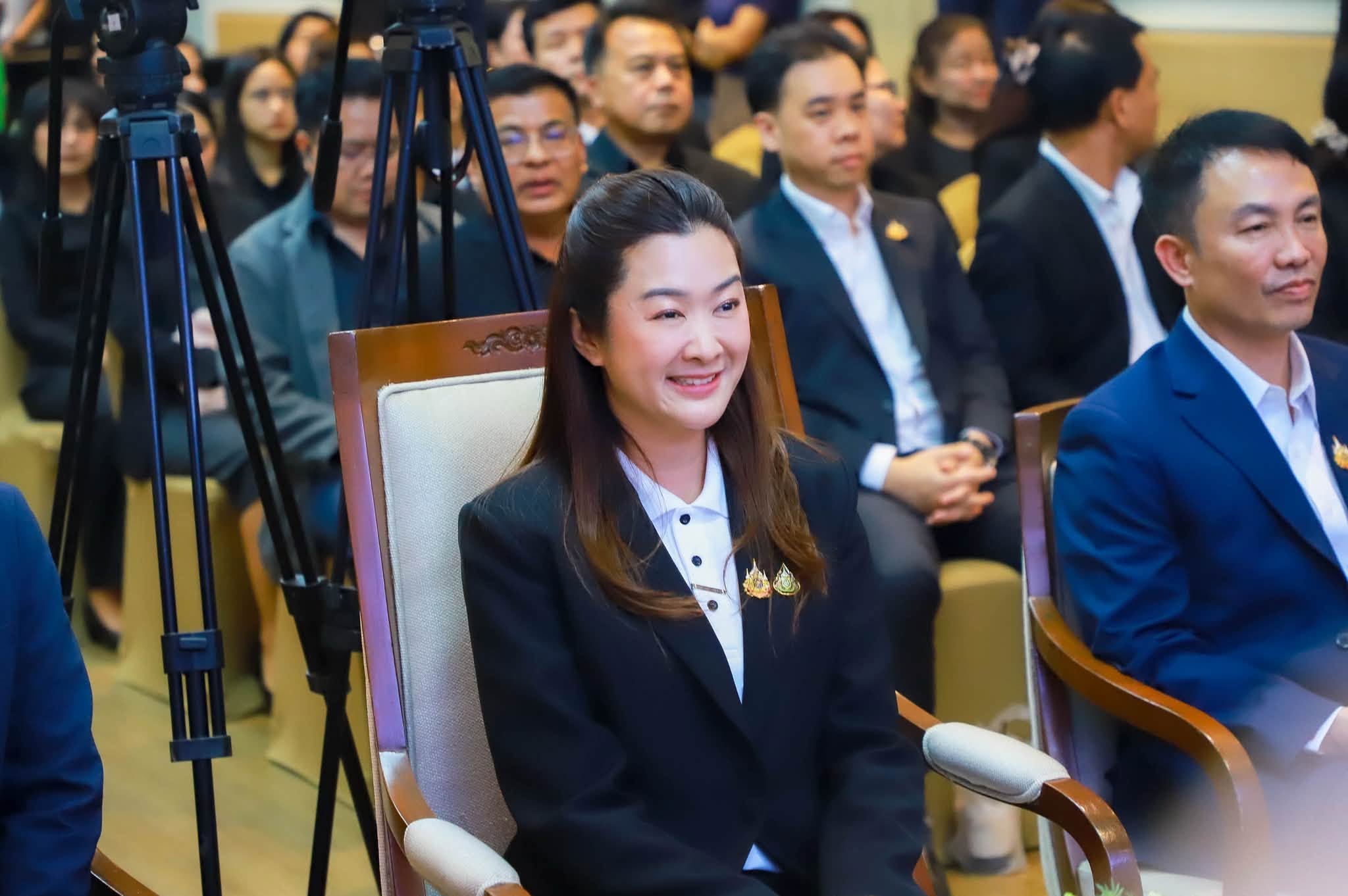title - ส.ป.ก. ร่วมงานแถลงข่าว Thailand : The Land of Tropical Fruits ในวันที่ 12 - 16 กรกฎาคม 2569 ณ ลานคนเมือง กรุงเทพฯ